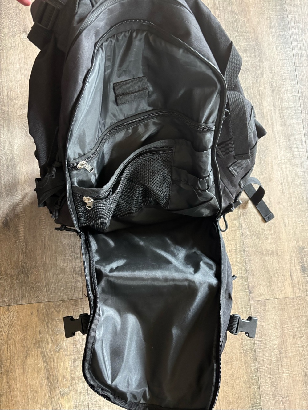 Rockland military tactical 20in black laptop backpack Molle webbing system - Picture 11 of 16
